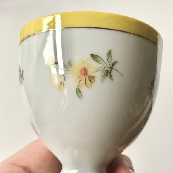 Vintage Porcelain Floral Gold Gilded Egg Cups Yellow White Flowers Pink Blue - Picture 14 of 15